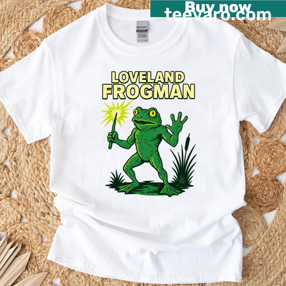 Illustration of the Loveland Frogman mythological creature. — on a men's t-shirt