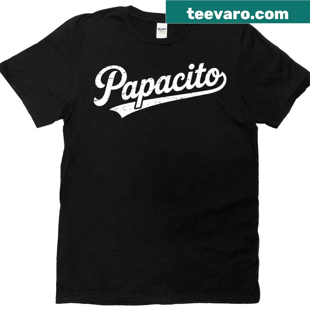 Stylish T-shirt for fathers with Papacito text in Spanish — on a men's t-shirt