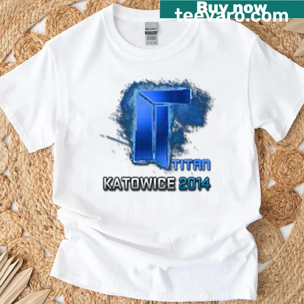 Oversized T-shirt celebrating Titan Holo's 2014 Kotowice performance