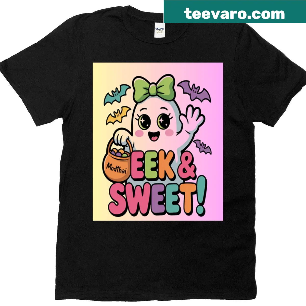Cute ghost graphic with a mug saying 'Eek!' on oversized T-shirt — on a men's t-shirt