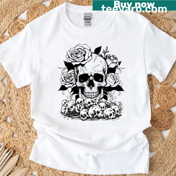 Graphic tee with skulls and roses design