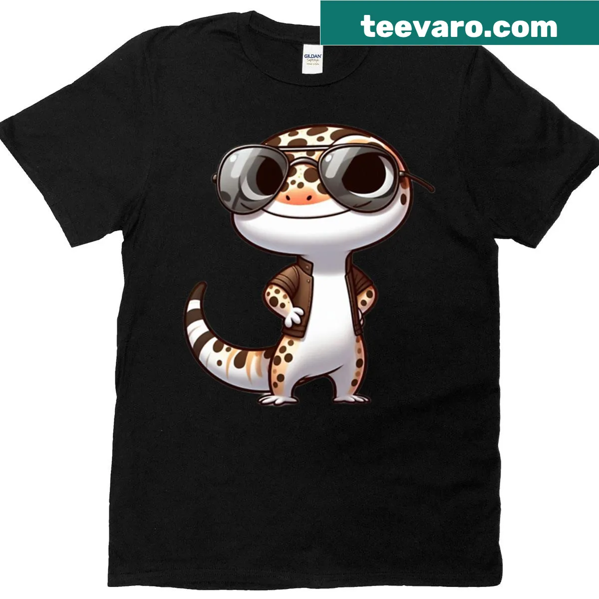 Cartoon gecko in sunglasses design on a fun T-shirt — on a men's t-shirt