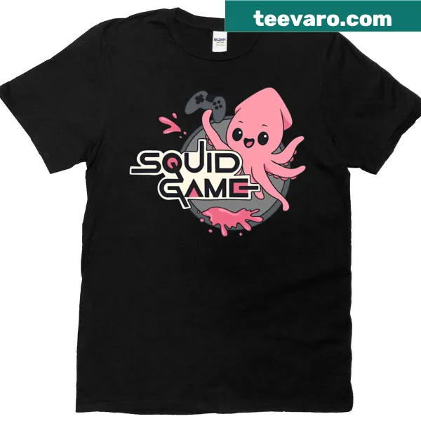 Oversized T-shirt featuring Squid Game references