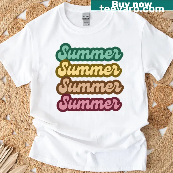 Oversized summer vibes t-shirt with playful graphic for warm weather