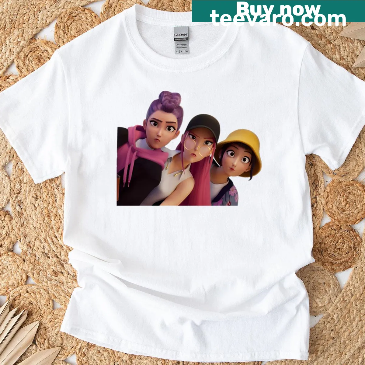 Oversized T-shirt with the phrase 'Suspicious Minds' in bold typography — on a men's t-shirt