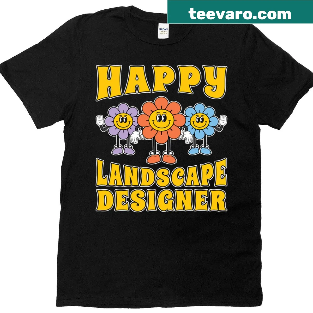 Cheerful landscaper t-shirt with happy design — on a men's t-shirt