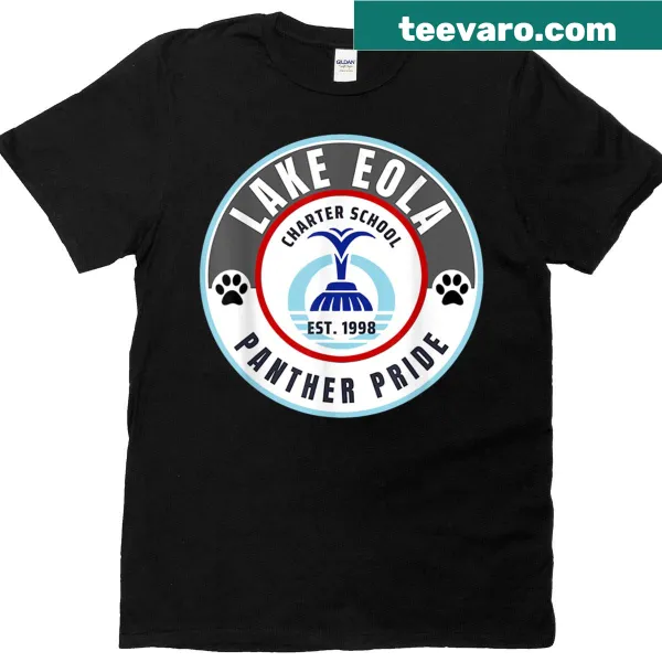 T-shirt featuring the phrase 'Lecs Pe'