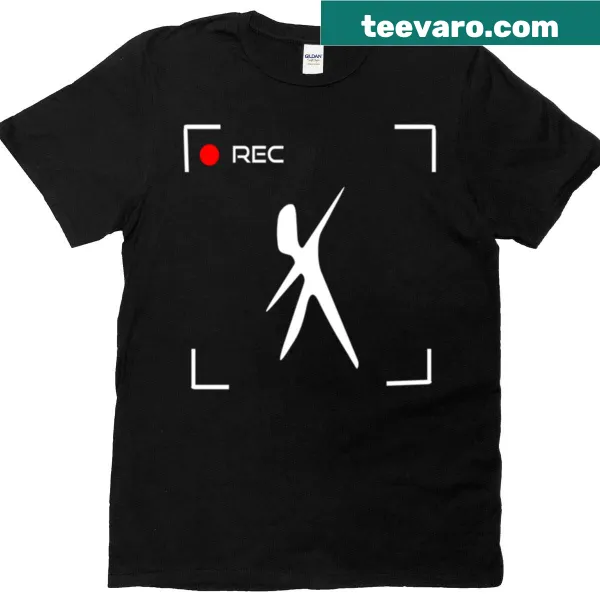 Oversized t-shirt featuring a large vinyl record graphic