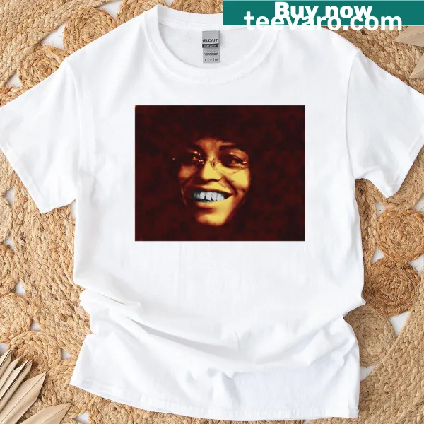 T-shirt featuring another powerful quote by Angela Davis