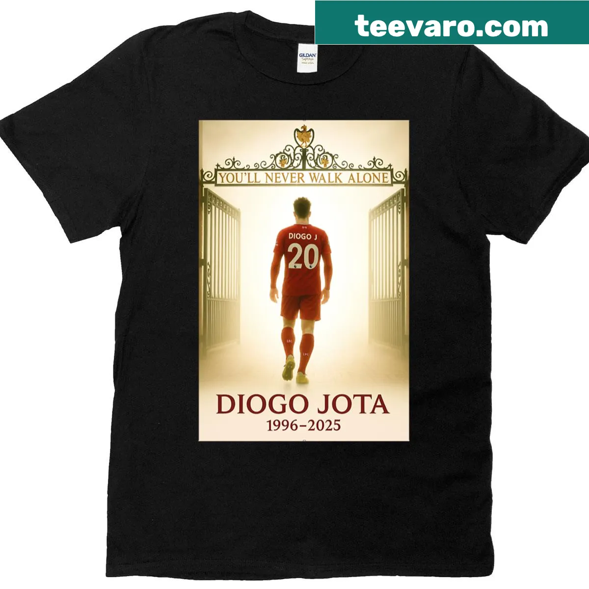 Oversized Diogo Jota Liverpool FC T-shirt with bold branding — on a men's t-shirt