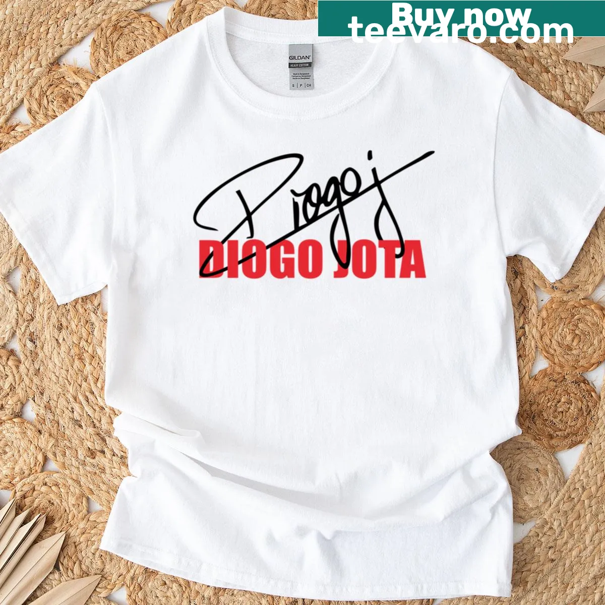 Oversized t-shirt with Diogo Jota's signature and name design — on a men's t-shirt