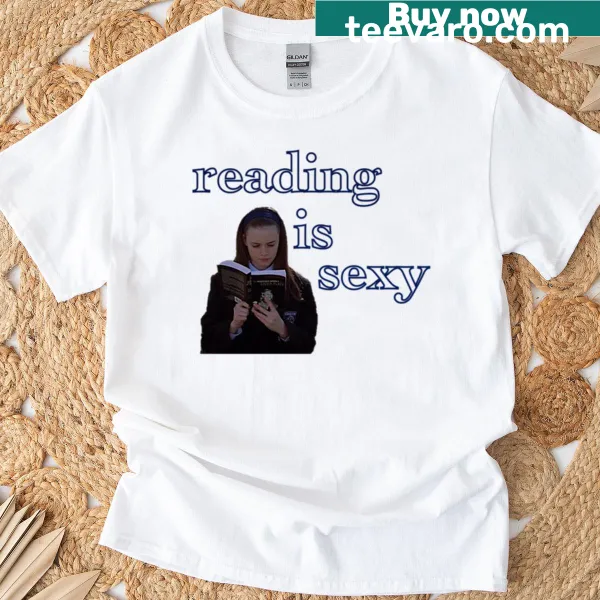 Typography t-shirt with the slogan 'Reading Is Sexy'