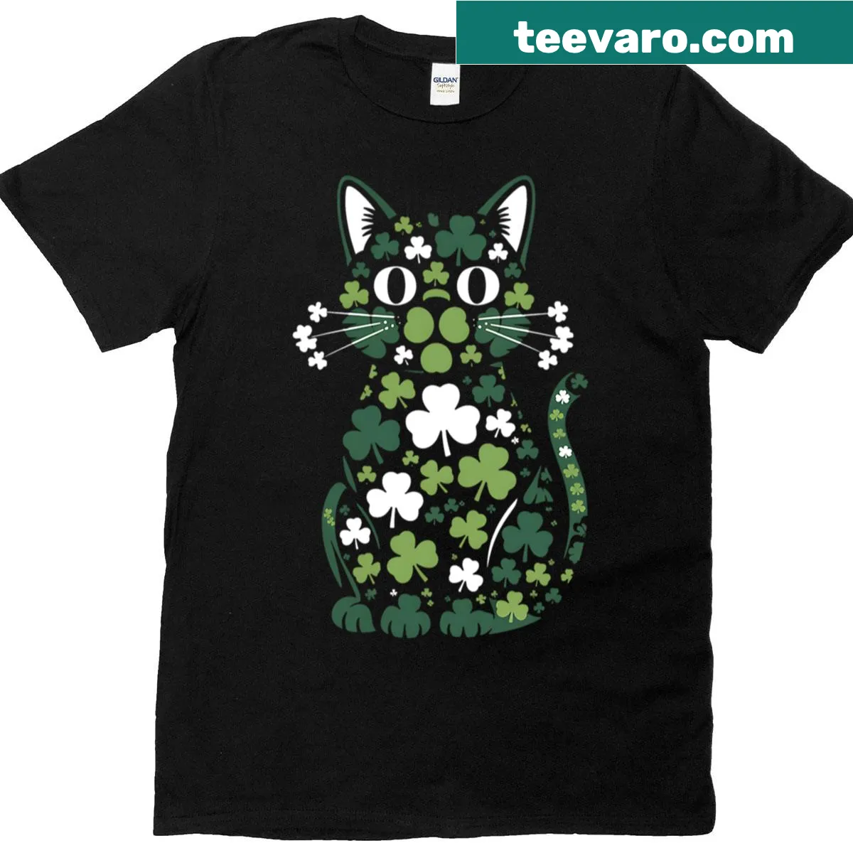 Cute cat design with shamrocks for St. Patrick's Day. — on a men's t-shirt