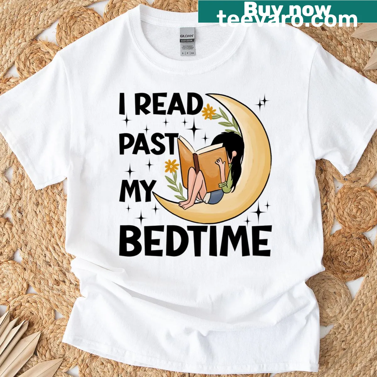T-shirt with the text 'I Read Past My Bedtime' for book lovers — on a men's t-shirt
