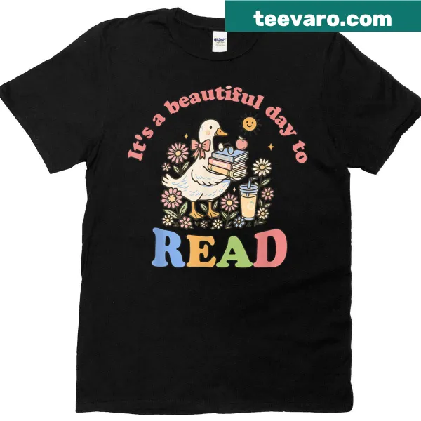 Retro T-shirt with a cute goose and a reading-themed slogan for teachers.