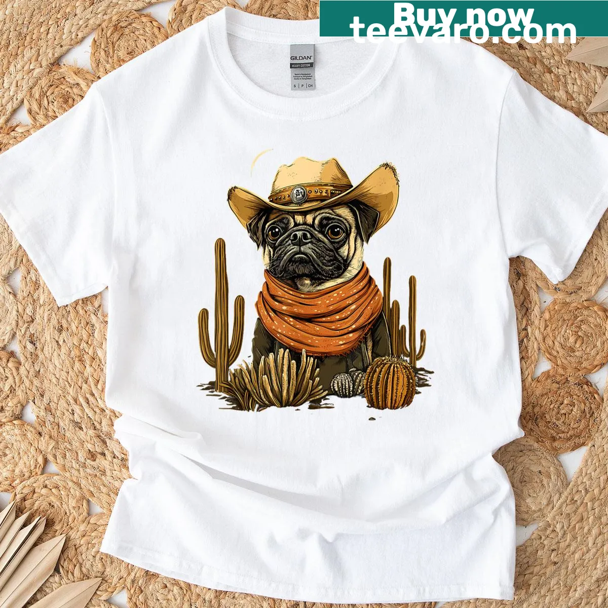 Cute pug portrait on a t-shirt for dog lovers — on a men's t-shirt