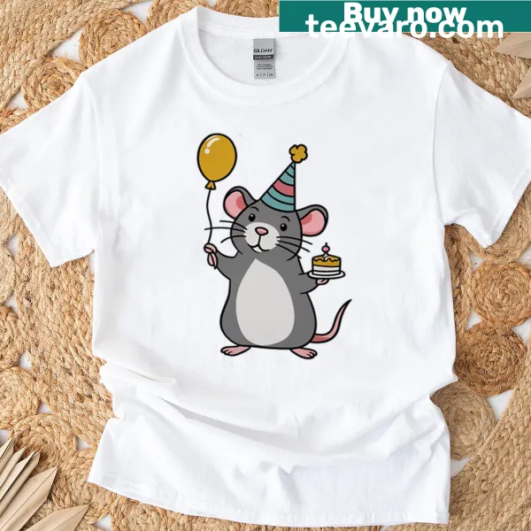 Oversized T-shirt featuring a cute birthday rat with cake