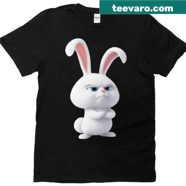 Oversized t-shirt featuring a cute illustrated bunny for kids.