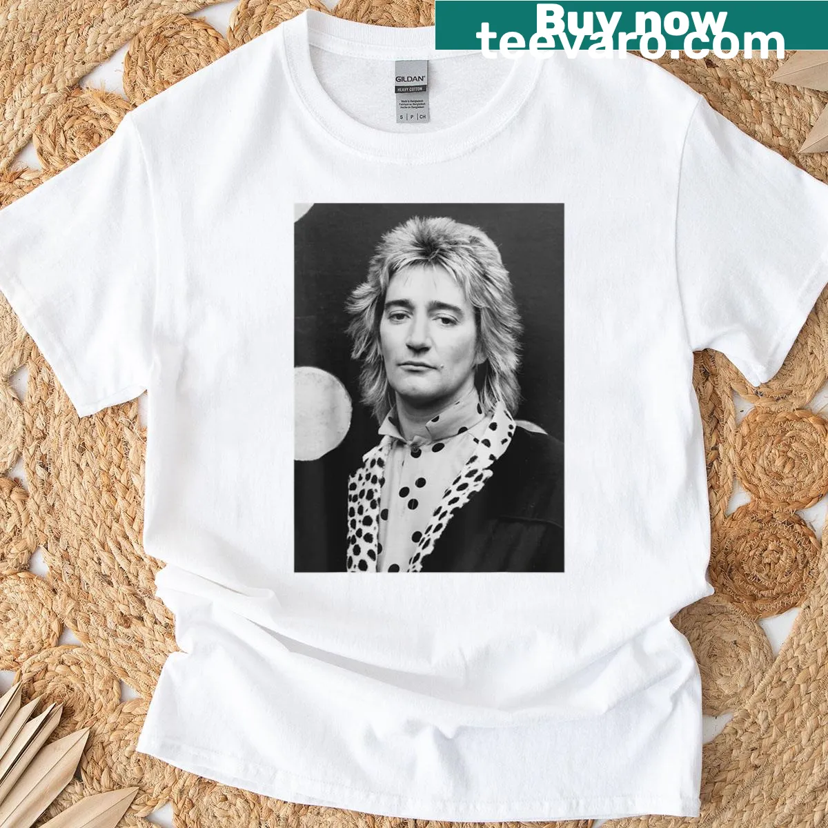 Portrait T-shirt of Rod Stewart from 1980. — on a men's t-shirt
