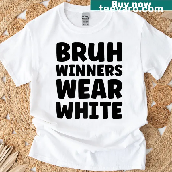 Team spirit T-shirt with the slogan 'Winners Wear White'.