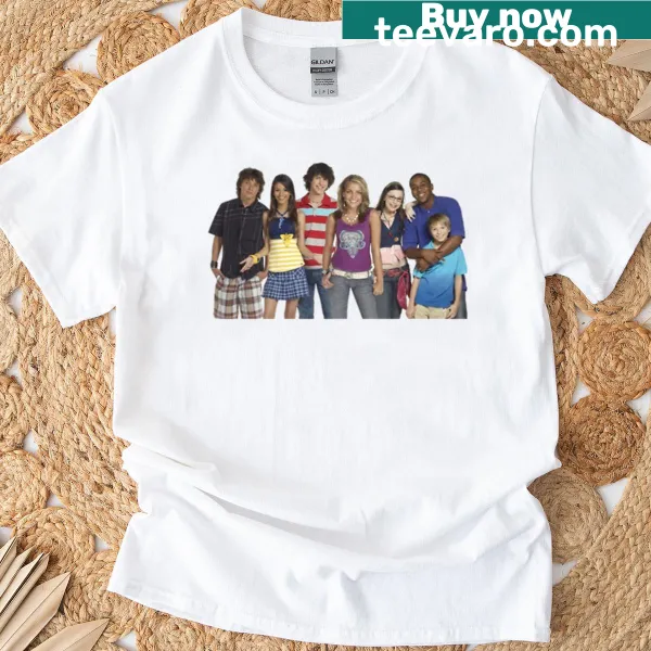 Nostalgic T-shirt featuring the cast of Zoey 101