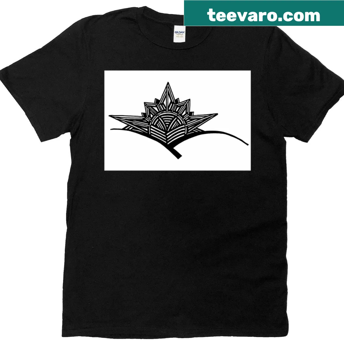 Illustration of a sunrise in black and white on a T-shirt — on a men's t-shirt