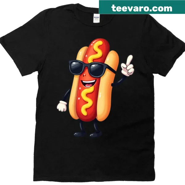 Cartoon hot dog with mustard T-shirt for food lovers