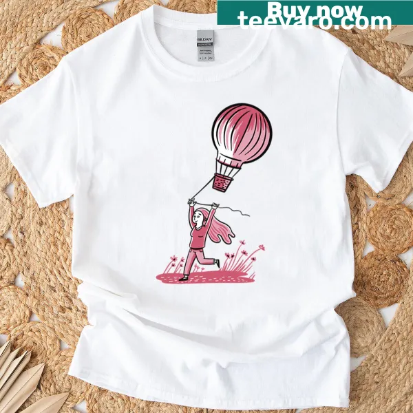Illustration of a girl pulling a hot air balloon on a t-shirt