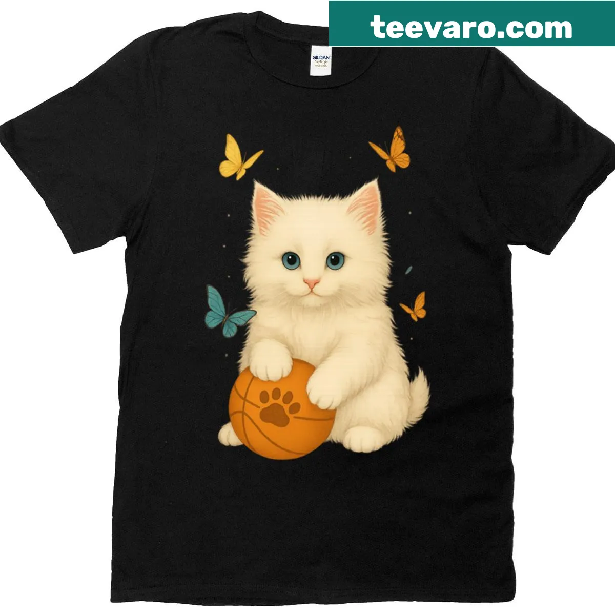 Cute kitten with butterflies graphic on a t-shirt — on a men's t-shirt