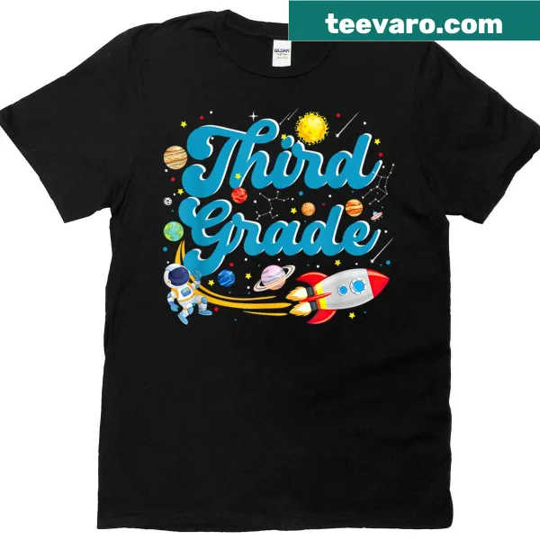 T-shirt featuring an astronaut and outer space design for students