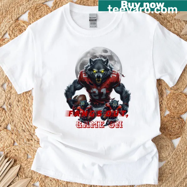Playful gaming t-shirt with text Fangs Out Game On