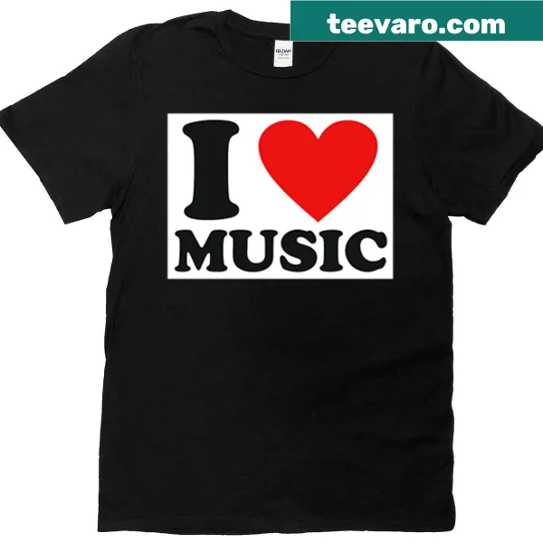 Oversized T-shirt with 'I Love Music' in inviting typography for music lovers