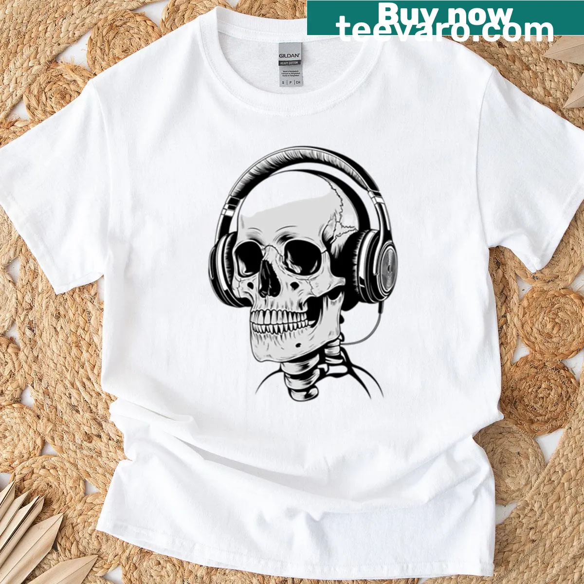 Monochrome skull with headphones illustrated on T-shirt — on a men's t-shirt