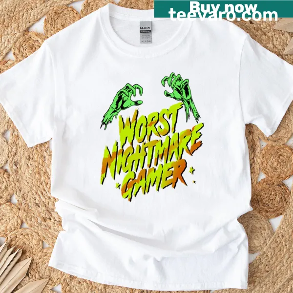 Oversized t-shirt with the phrase 'My Worst Nightmare' for gamers