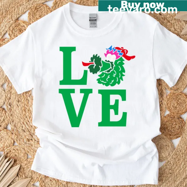 Philadelphia baseball T-shirt featuring a heart graphic