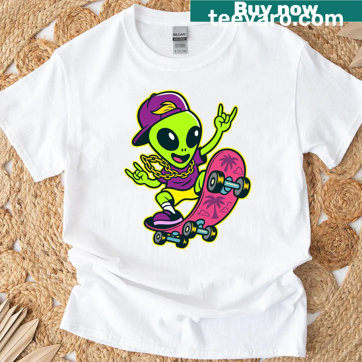 Cool skater alien cartoon design on a T-shirt. — on a men's t-shirt