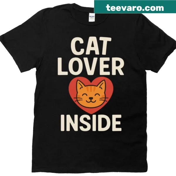 T-shirt with text 'Cat Lover Inside'