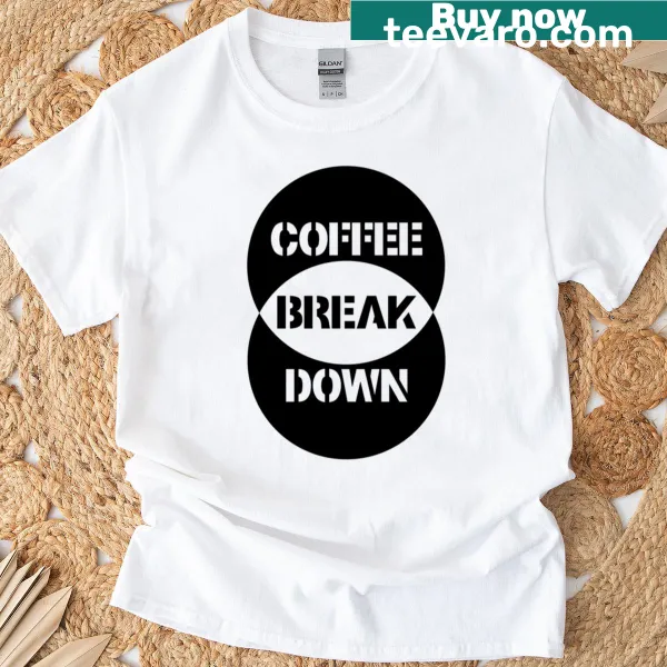 Oversized t-shirt with a humorous Venn diagram about coffee