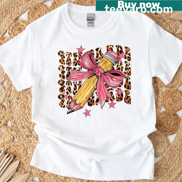 Adorable T-shirt for kids with a coquette bow design