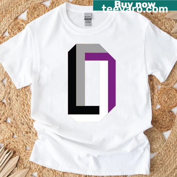 Minimalist t-shirt featuring a large letter ‘D’ graphic.