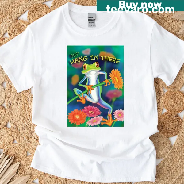 Motivational T-shirt with a frog holding a flower