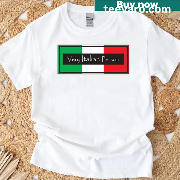 Oversized T-shirt with humorous 'Very Italian Person' graphic