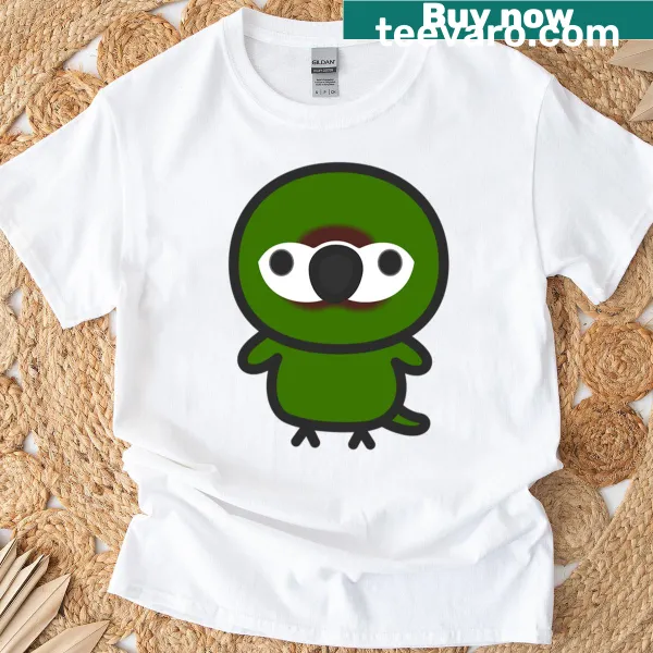 Realistic T-shirt featuring a chestnut-fronted macaw illustration