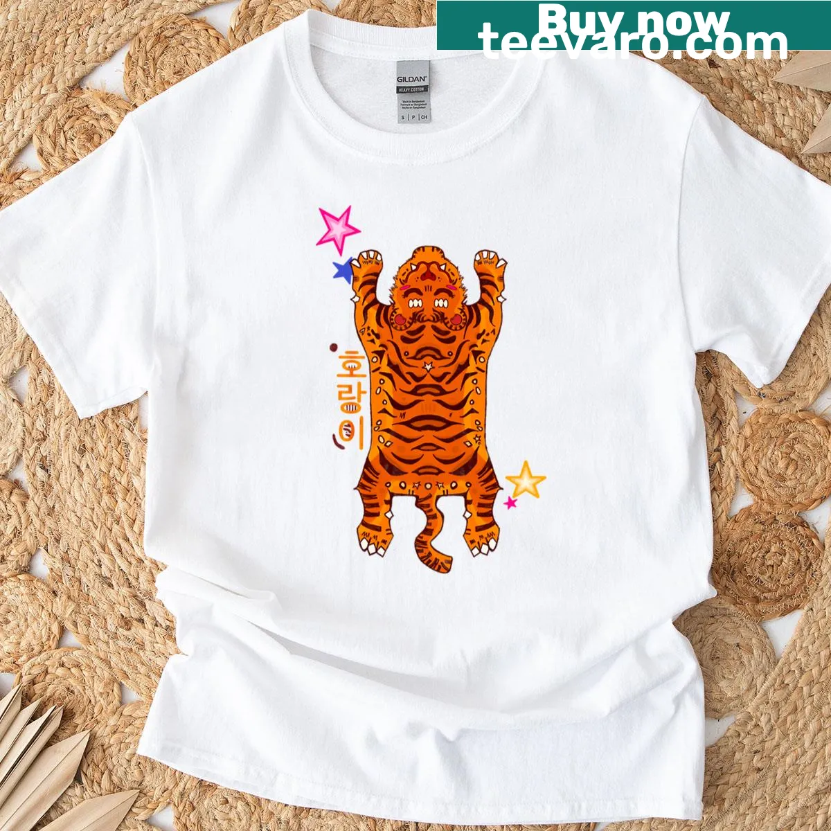 Stylized illustration of a Horangi on a t-shirt — on a men's t-shirt