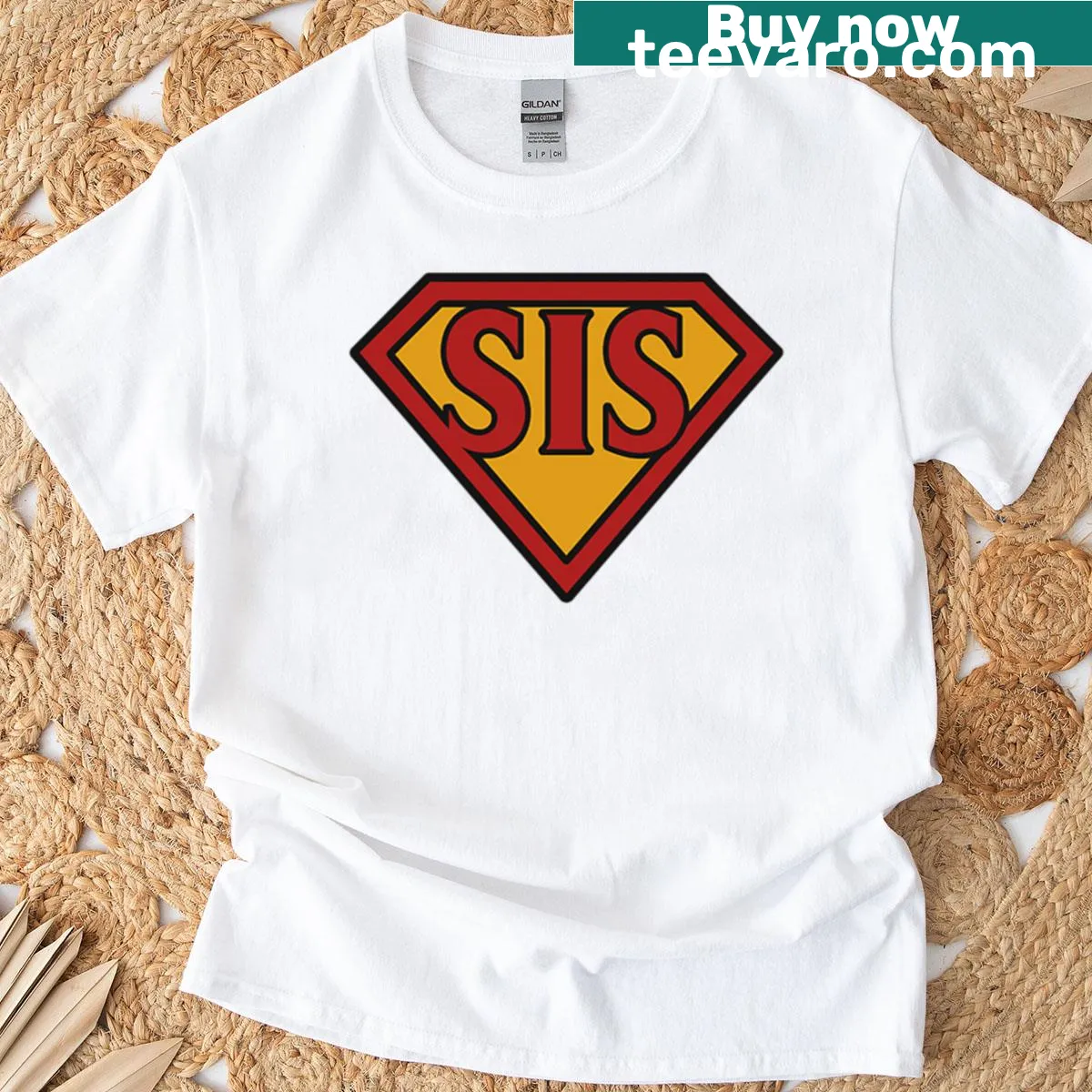 Text design 'Super Sis' on a casual t-shirt — on a men's t-shirt