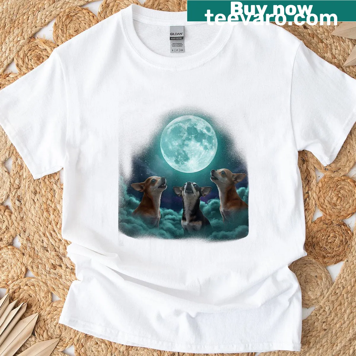 Cartoon design of three chihuahuas howling at a full moon on a T-shirt. — on a men's t-shirt