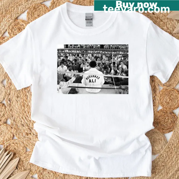 Vintage-style t-shirt featuring Ali vs Foreman boxing imagery