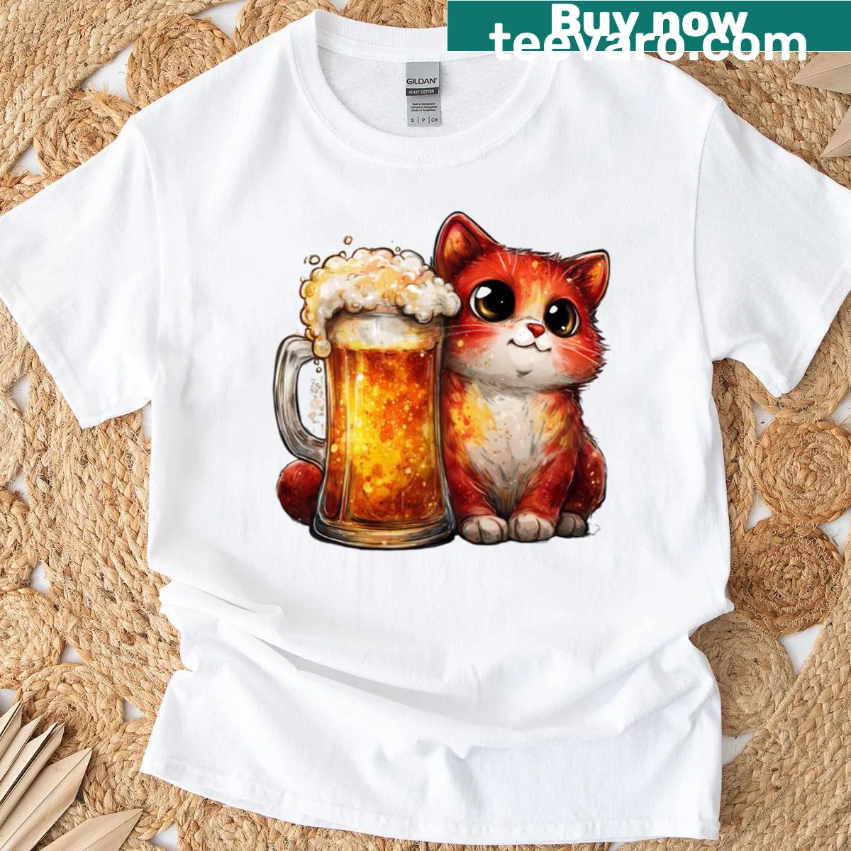 Cartoon cats holding beer mugs for Oktoberfest on T-shirt — on a men's t-shirt