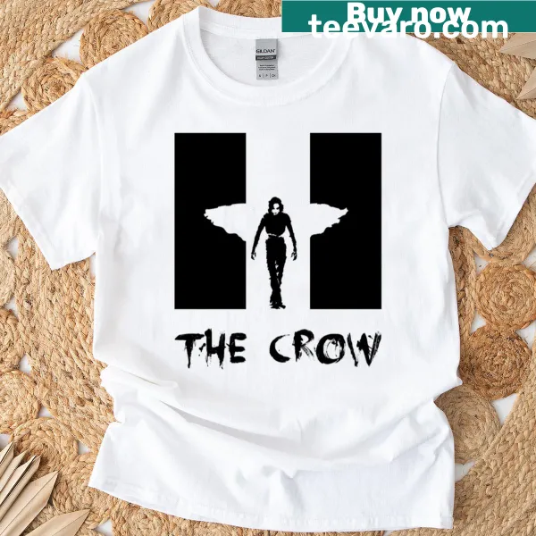 Illustrated T-shirt inspired by the film 'The Crow'