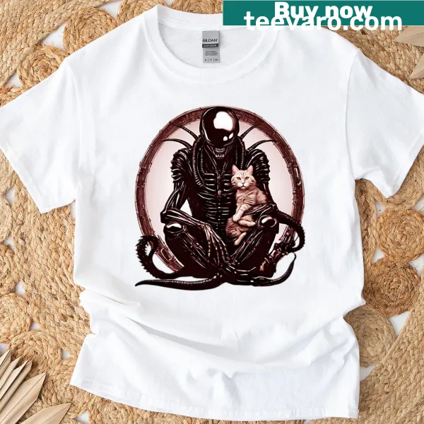 Xenomorph t-shirt featuring a fusion of a Xenomorph and a cat in an edgy design